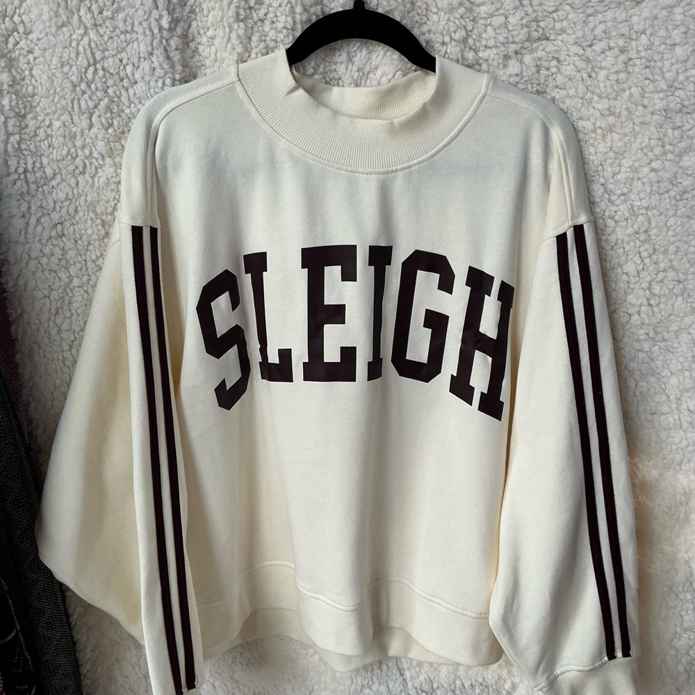 Sleigh Cream Sweatshirt